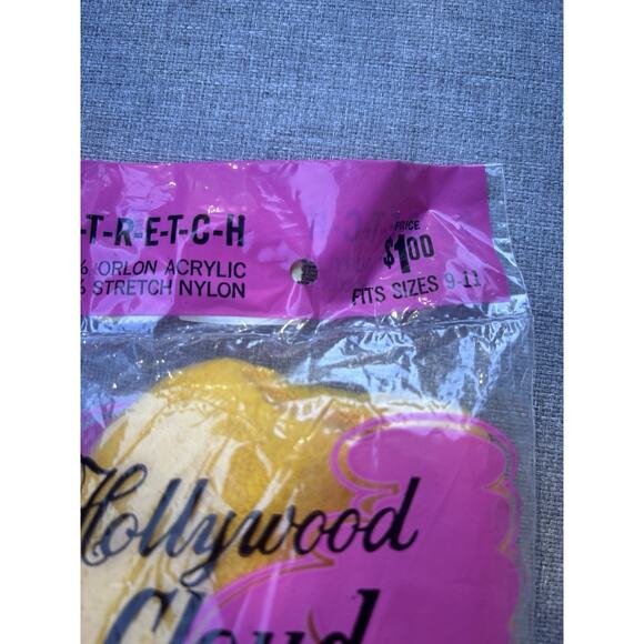Vtg. Hollywood Cloud Puffs Ankle Bootie Socks Orlon Nylon Sz 9-11 Yellow Footies - Picture 4 of 4